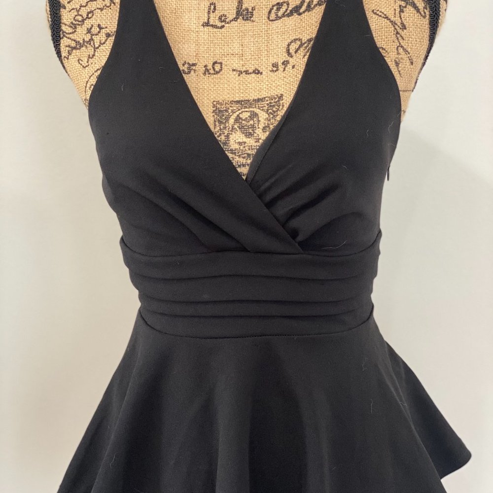 Privy Black Deep V Cut Peplum Blouse ✨🖤